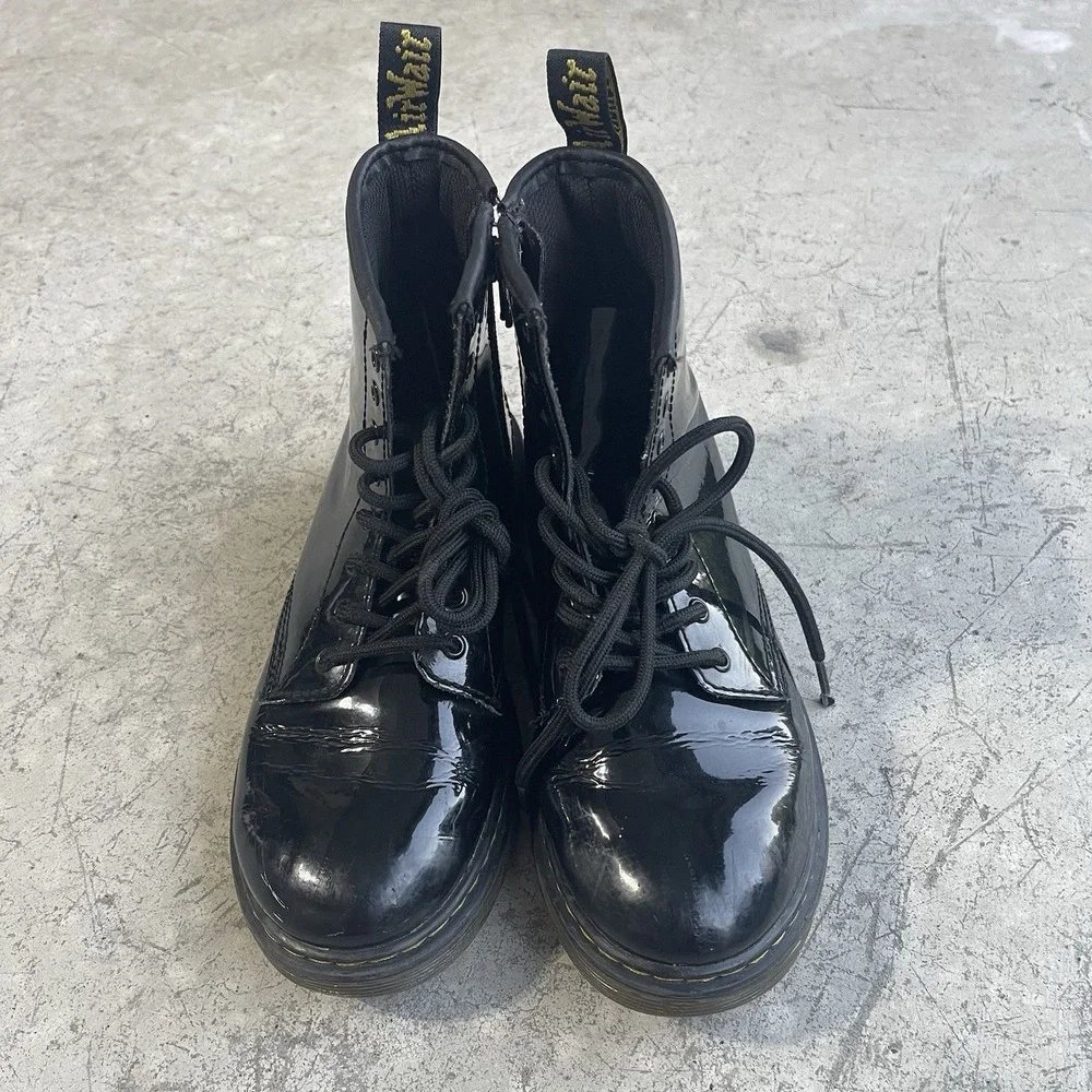 Youth Dr. Martens Doc Black Patent Leather Side Zip Combat Boots 1460J Size 5